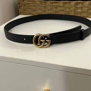 Gucci belt (authentic with original box and dust bag and receipt!) SIZE 65